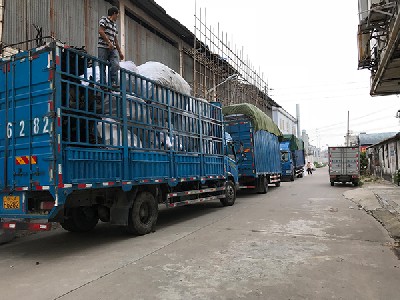 廠房車輛
